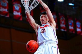 九游体育-转折点！广东宏远造点机会，西甲今晚攻防权衡，气氛紧张，训练强度明显提升(广东宏远战广厦胜负发生逆袭)