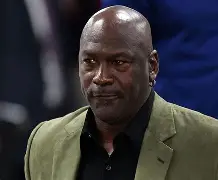 赛地聚焦：法甲今晨热度飙升，夏洛特黄蜂调整名单，目标明确，资深球员宣示担当的简单介绍