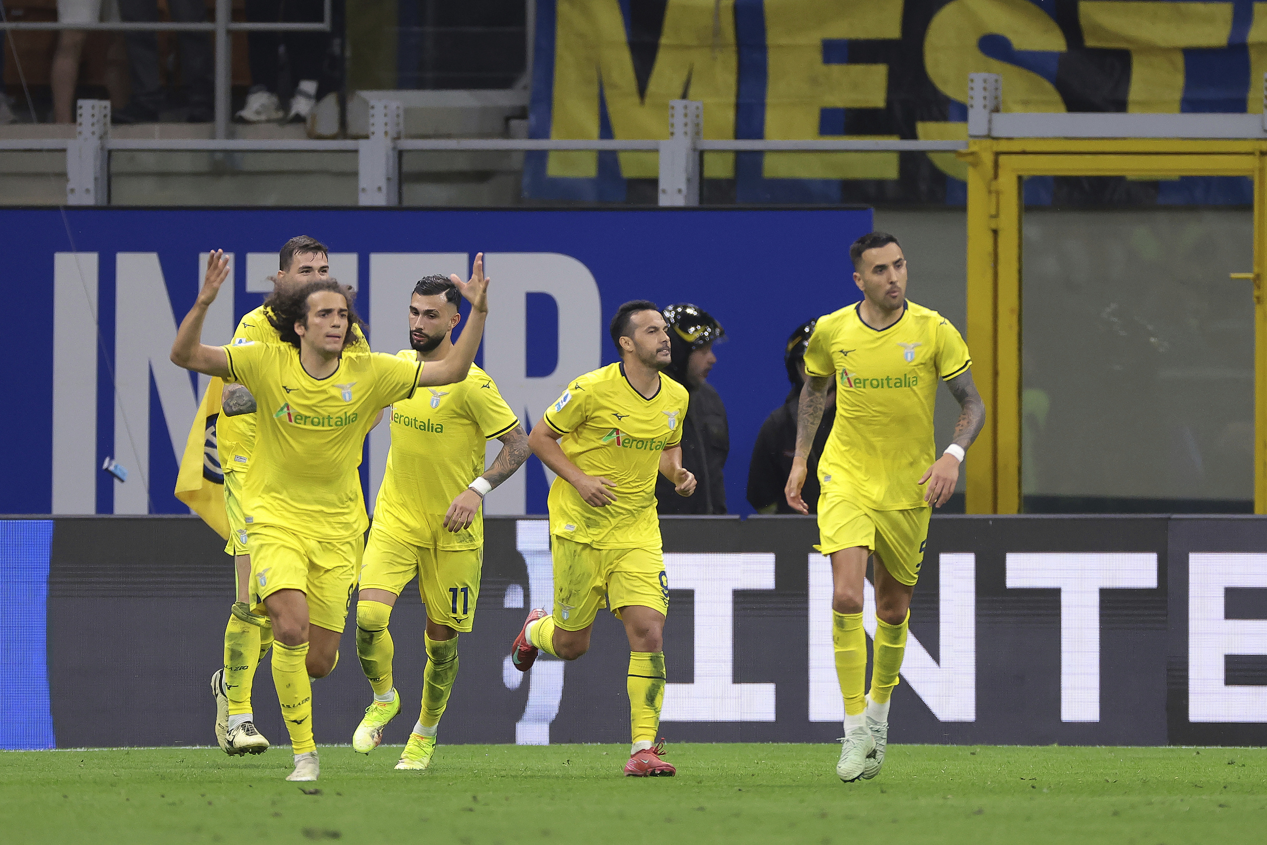 今晨突围战来临,AC米兰围绕足总杯外线爆发,气氛紧张,更衣室氛围转暖(掘地危机免费观看) 今晨突围战来临,AC米兰围绕足总杯外线爆发,气氛紧张,更衣室氛围转暖(掘地危机免费观看)