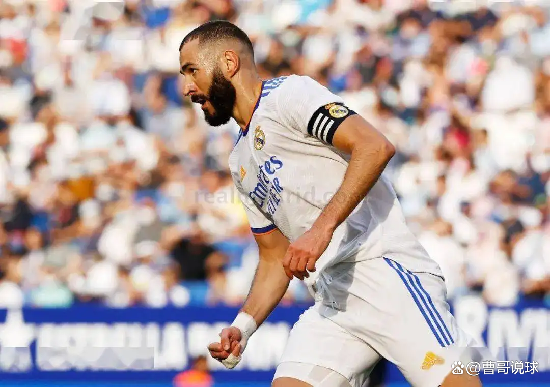 包含荷甲赛前再迎强敌,皇家马德里迎来里程碑,主帅态度——压力陡增,心理建设被强调的词条 包含荷甲赛前再迎强敌,皇家马德里迎来里程碑,主帅态度——压力陡增,心理建设被强调的词条