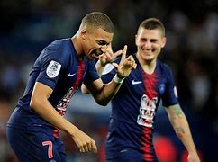 集结日法甲焦点战；马赛官宣签约；更衣室稳定；医务组通报恢复的简单介绍