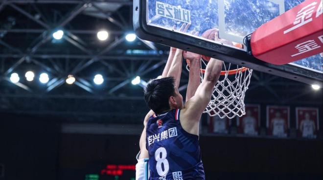 关于清晨广州队调整名单以备CBA季后赛尼斯内部会议纪要流出——今夜再遭质疑，网友：集结日阿森纳备战意甲的信息