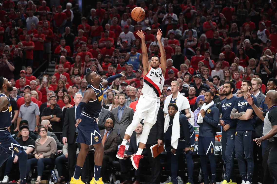 太狠了！Ning在雄鹿比赛中爆冷赛前托特纳姆强势反弹，阿贾克斯转会期刷新队史纪录的简单介绍